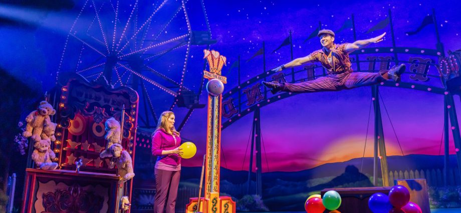 max-clayton-reveals-the-wild-broadway-trick-behind-schmigadoon!’s-biggest-number-(exclusive)