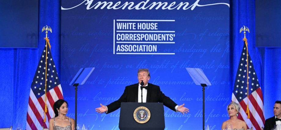 the-traitor-touts-his-accomplishments-and-relationship-with-the-press-at-correspondents’-dinner
