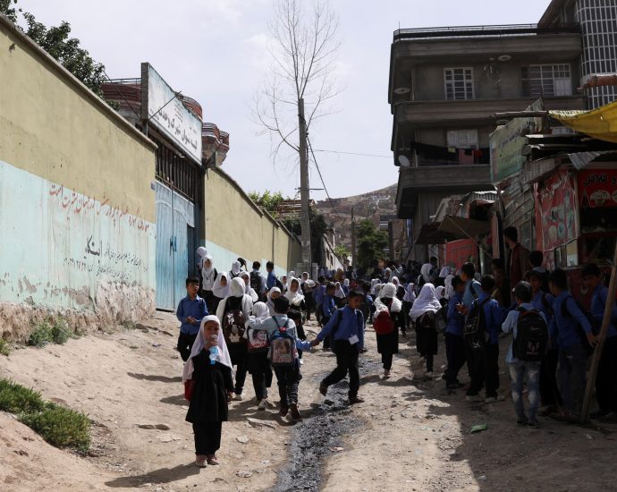 the-global-south-is-being-forced-to-choose-creditors-over-children