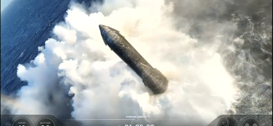 SpaceX’s Starship megarocket makes the ‘softest splashdown’ ever after launching next-gen Starlink satellites in Flight 13 test (video)