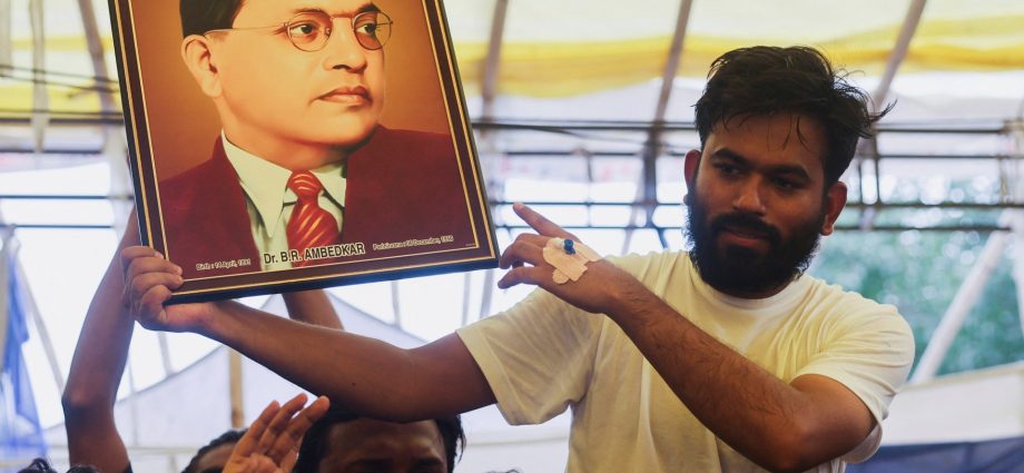 how-india’s-‘cockroach’-protesters-shook-the-modi-government