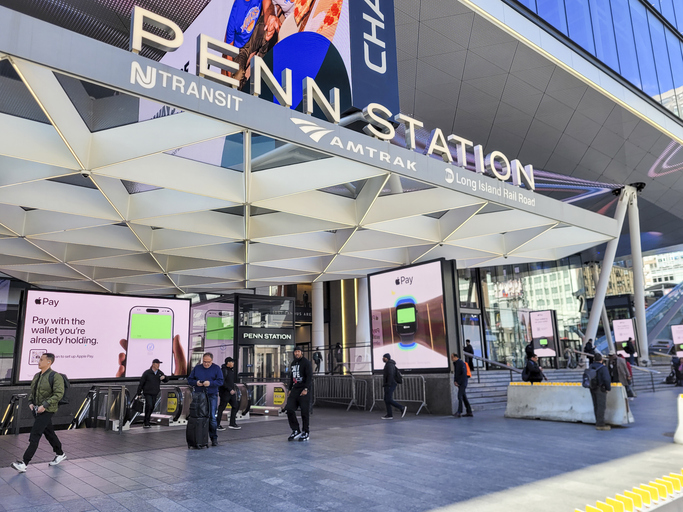 now-arriving-at-the-traitor-station?