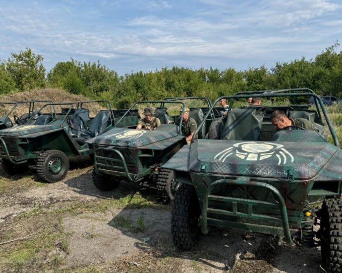 russia’s-destroyed-vehicles-are-being-melted-into-buggies-that-save-ukrainian-lives-under-drone-fire