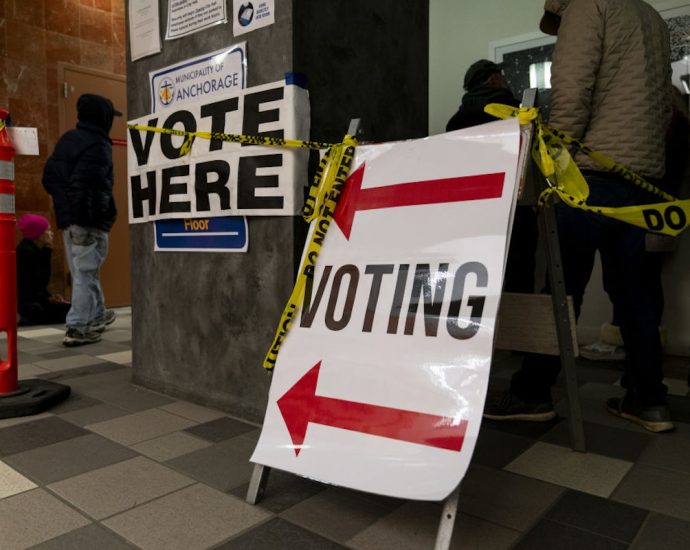 alaska-removes-citizens-from-voter-rolls-just-before-midterms