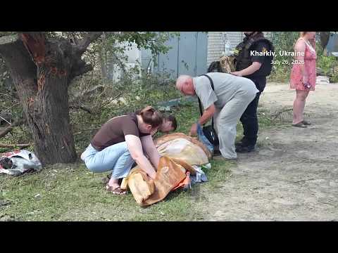 russian-strikes-kill-a-ukrainian-mother,-injure-12-people