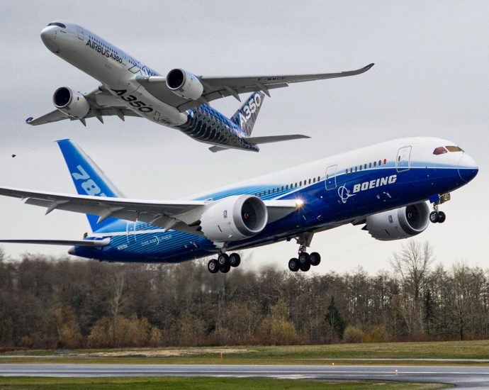 5-engineering-decisions-that-explain-why-the-boeing-787-&-airbus-a350-feel-nothing-alike-inflight