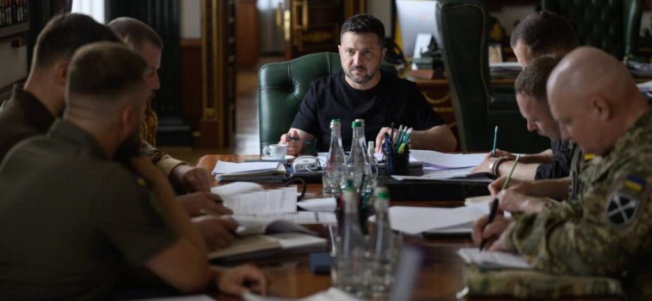 ukraine-draws-up-a-new-target-list-for-its-long-range-drones—and-vows-to-keep-firing