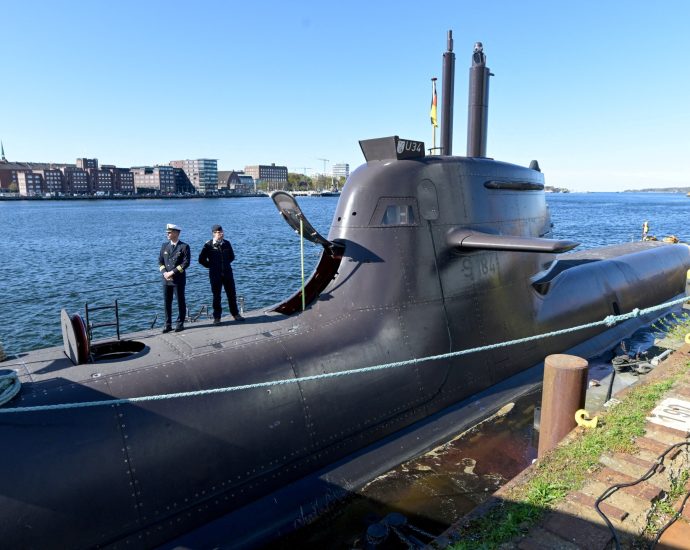 german-arms-export-licences-for-israel-surge-with-focus-on-sub-project