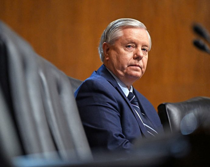 the-traitor,-congress-and-world-leaders-to-honor-the-late-sen.-lindsey-graham-in-washington