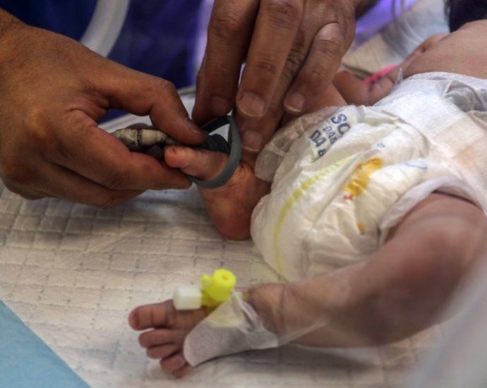 enduring-a-pregnancy-in-gaza