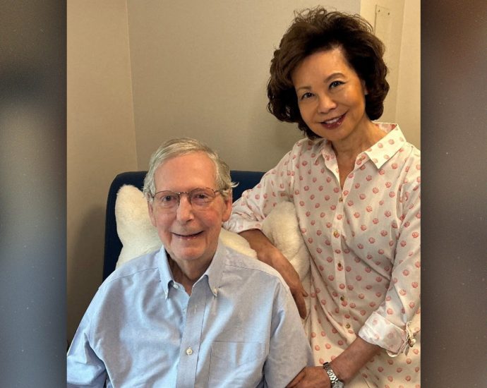 mcconnell’s-office-shares-latest-health-update-and-photo