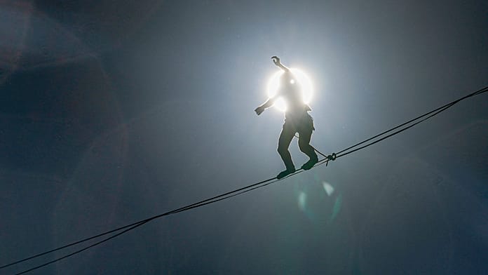 high-wire-artists-walk-cables-across-jerusalem’s-hinnom-valley