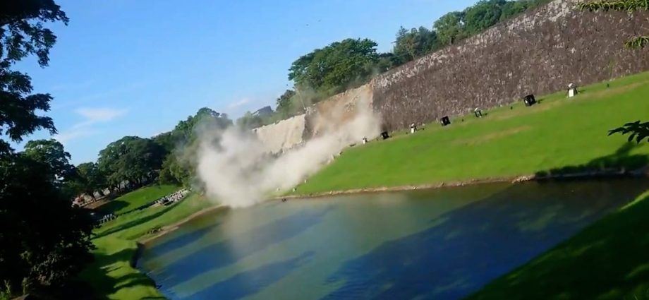 a-major-earthquake-rocks-japan,-prompting-tsunami-warnings
