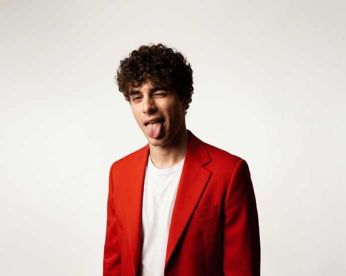 bam-rigby-reveals-the-personal-story-behind-‘silhouette’-and-his-analog-music-mission