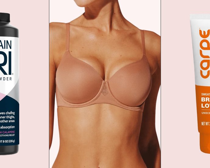 how-to-prevent-boob-sweat,-according-to-experts