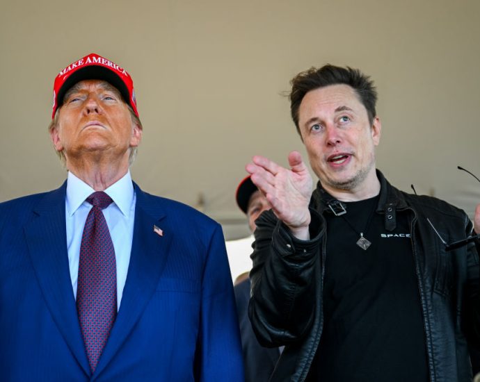 the-traitor-and-musk-both-want-to-control-america’s-history