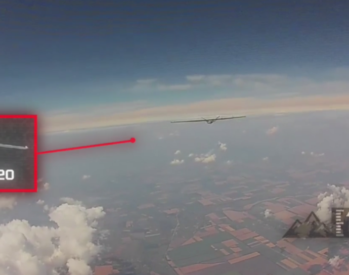 ukraine’s-interceptors-shot-down-russian-spy-drone-at-6,400-meters.-it’s-thousand-meters-above-everest’s-base-camp