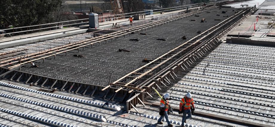 Next stop for California’s high-speed rail: Finding private investors
