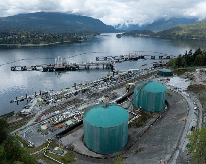 japan-turns-to-canadian-crude-as-asia-feels-hormuz-supply-pinch