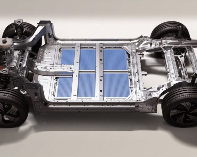 ford-to-partner-with-chinese-automaker-geely-to-manufacture-vehicles-in-spain