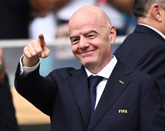 infantino-insists-fifa’s-world-cup-plan-is-proposal-and-not-‘obligation’