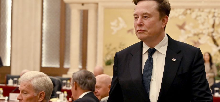 new-minnesota-law-will-ban-ai-generated-nude-deepfakes.-elon-musk’s-company-wants-to-block-it