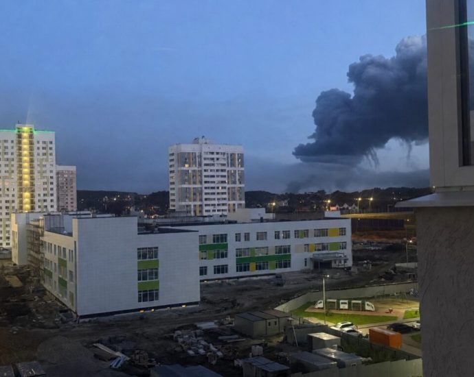 russia-can-rebuild-wildberries-warehouses-more-easily-than-it-can-replace-warehouse-workers