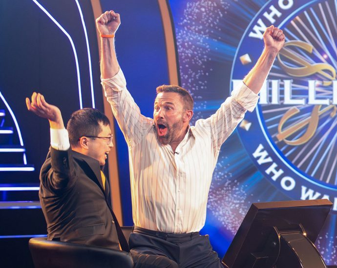 ben-affleck-wins-$1-million-for-charity-on-‘who-wants-to-be-a-millionaire’