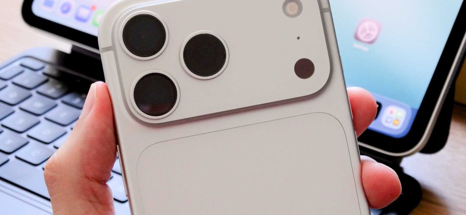 qualcomm-shows-apple’s-modem-transition-is-almost-complete
