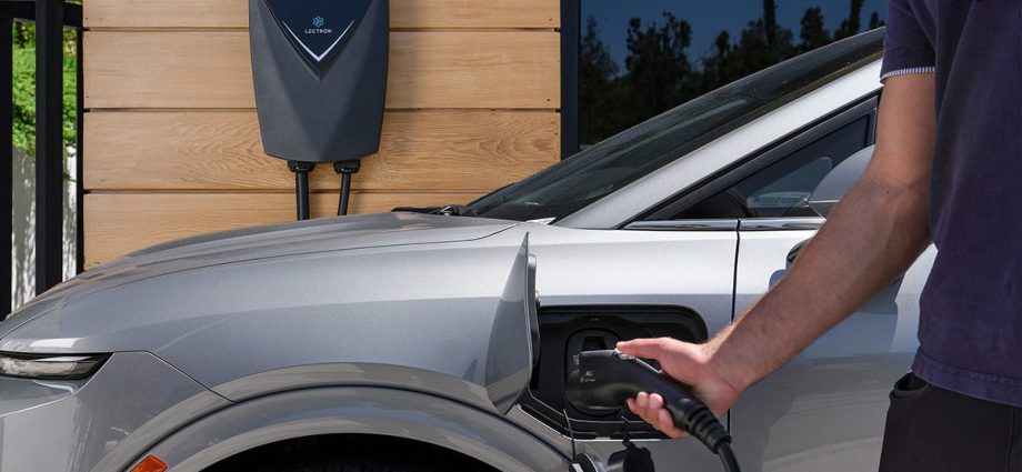 lectron’s-new-nexus-home-ev-charger-line-features-automotive-grade-engineering-and-validation