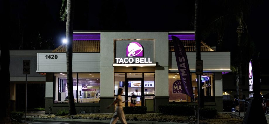 taco-bell-was-crushing-it—then-cyclosporiasis-hit