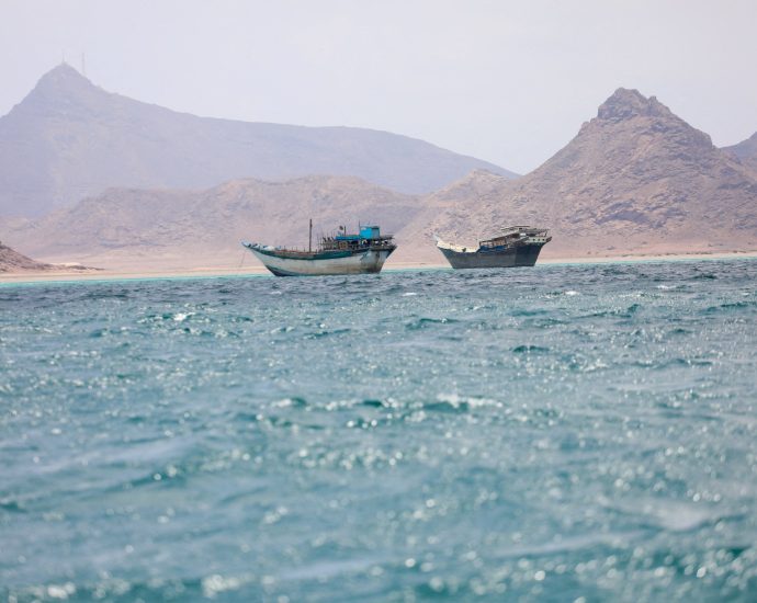 yemen’s-houthis-deny-plan-to-charge-ships-transiting-red-sea