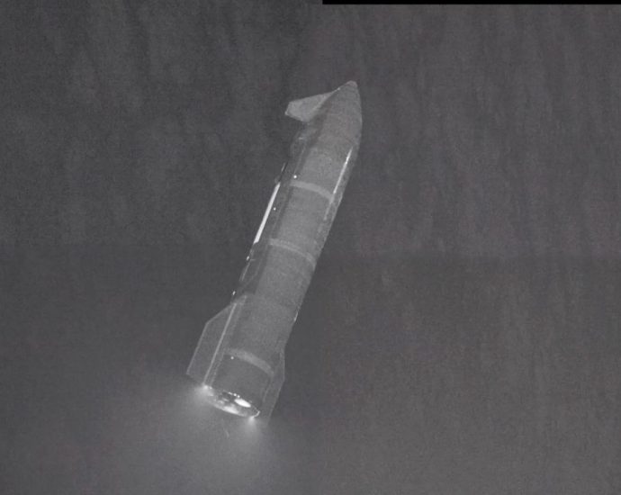 SpaceX’s Starship seen in space by next-gen Starlink satellite (video)