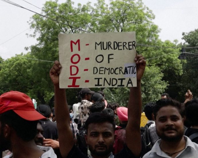 india-cracks-down-on-protesters-accused-of-‘abusing’-modi