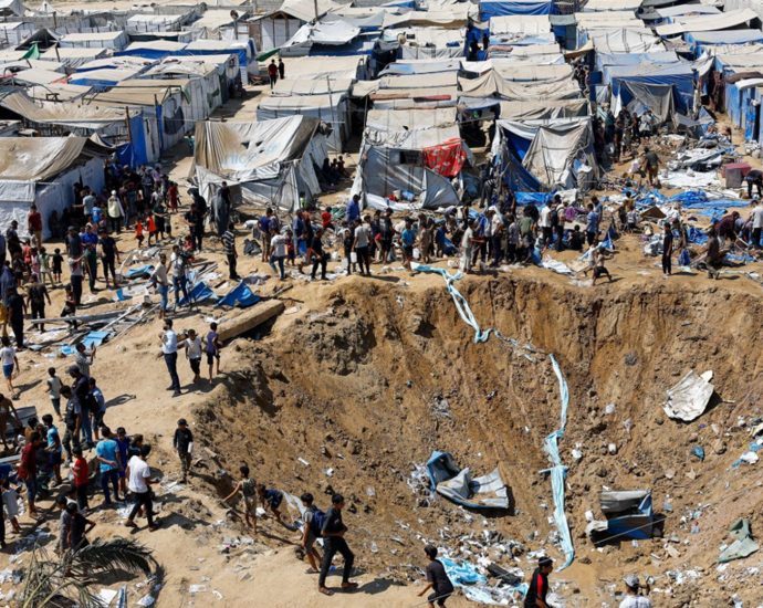 israeli-strike-destroys-gaza-hospital-warehouse