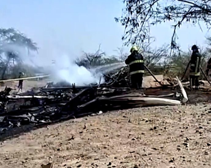 thirteen-dead-in-peruvian-tourist-plane-crash-over-nazca-lines