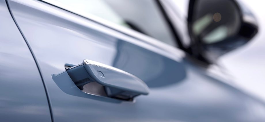 It Was a Trap? Electronic Car Door Handles May Finally Get Safer