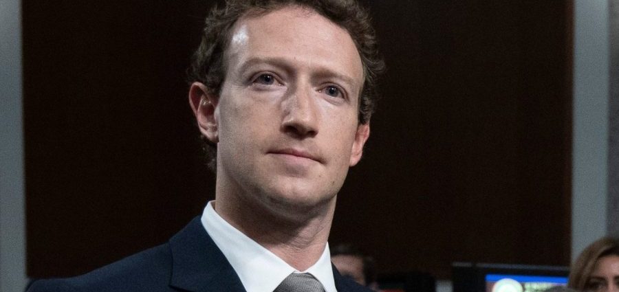 mark-zuckerberg-warns-against-centralized-ai-development
