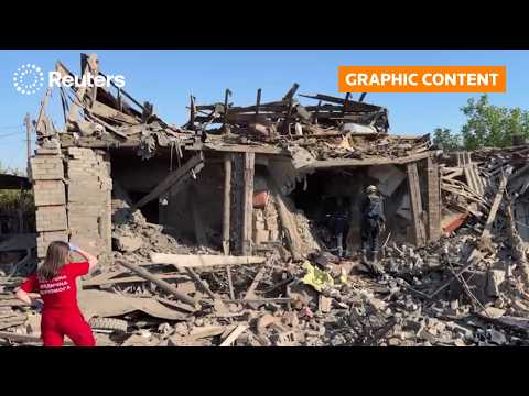 warning:-graphic-content:-one-killed,-31-hurt-in-russian-attacks-on-ukraine’s-zaporizhzhia