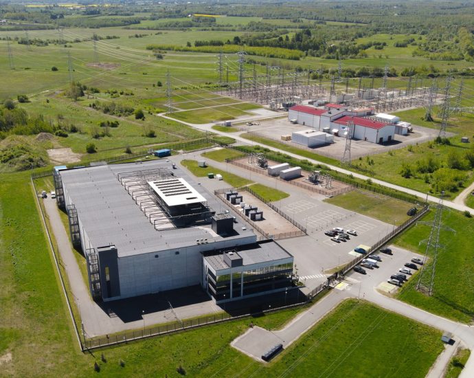 US Data Centers Want More Space