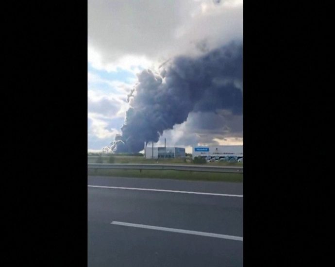 ukraine-strikes-russia’s-biggest-retailer-again