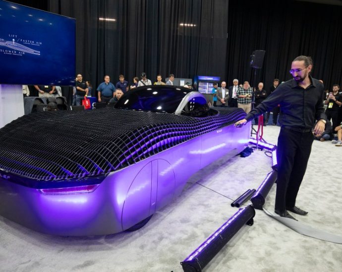 how-close-are-we-to-flying-cars?-pretty-close,-executive-says