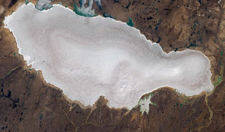 a-bare-summer-for-barnes-ice-cap