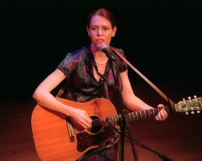 gillian-welch’s-“everything-is-free”-warned-us-all-along