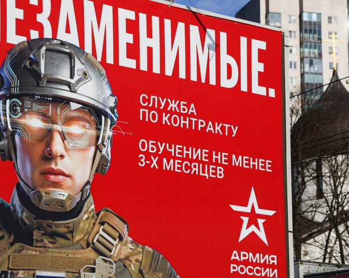 russia-reportedly-turns-to-coercion-as-voluntary-military-recruitment-slows