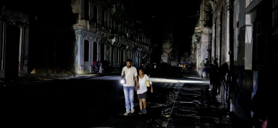 does-the-us-blockade-on-cuba-make-america-safer?
