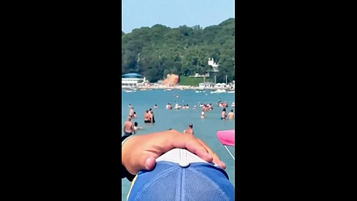 moment-drone-strikes-russian-black-sea-beach-resort