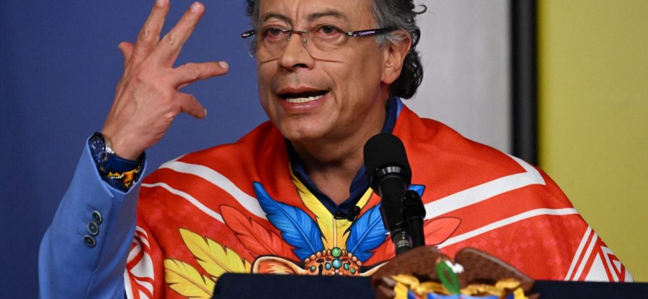 colombia’s-petro-repeats-vote-fraud-claims-days-before-handing-over-power