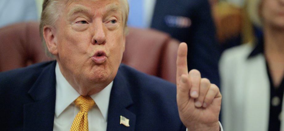 “last-chance-before-decapitation”:-the-traitor-threatens-iran-over-stalled-peace-talks