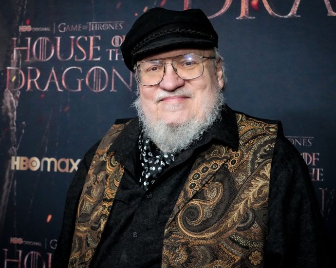 ‘game-of-thrones’-author-george-r-r.-martin-opens-up-about-experiencing-depression